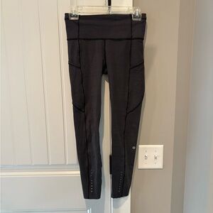 Lululemon running Black and Gray Checkered Leggings